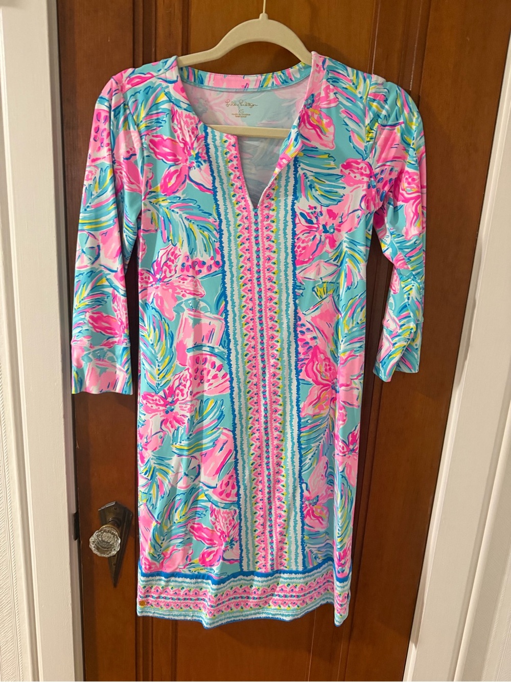 Lilly Pulitzer Pink & Aqua Floral V‑Neck Dress